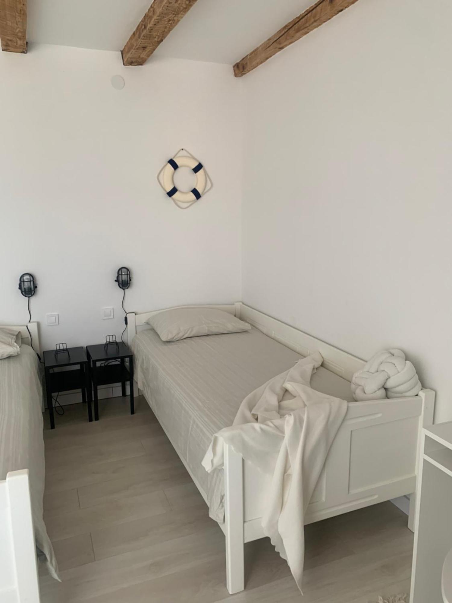 House Franulich Villa Stara Baška Exteriör bild